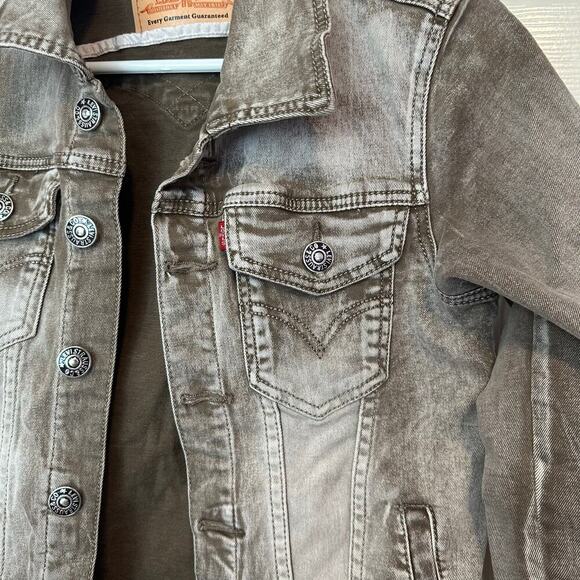 Levi’s Denim Trucker Jacket Size S Button Down Logo Pockets Grayish-Brown Casual - Picture 4 of 13